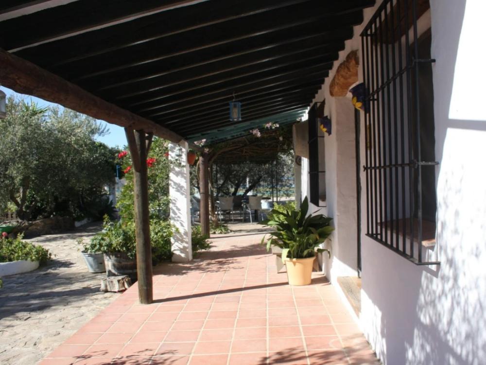 Huizenruil: Boerderij in Riogordo